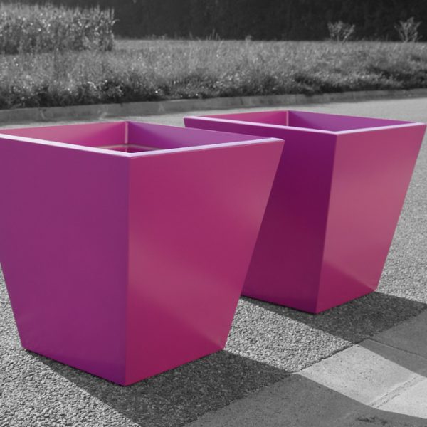 OLYMPUS DIGITAL CAMERA Bacs pyramidaux IMAGE'IN en fibre ciment sur mesure