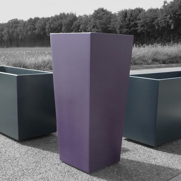 IPM IRM ROUL -1 Jardinière évasée IMAGE'IN couleur aubergine et rectangles gris anthracite