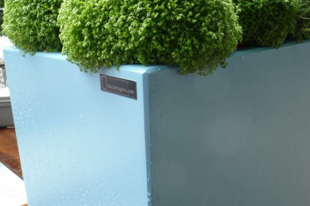 Pot évasé IMAGE'IN en fibrociment laqué sur mesure