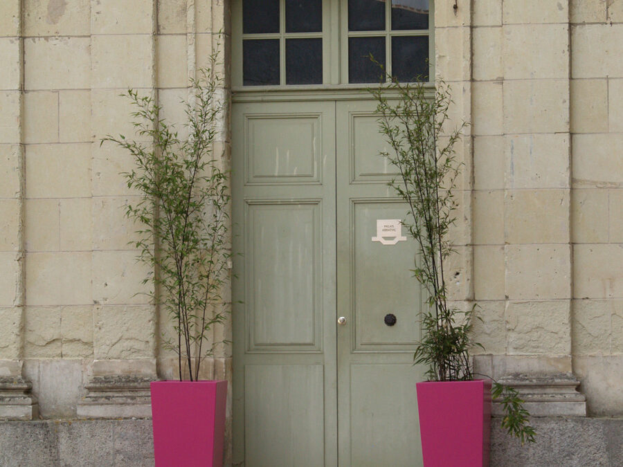 Jardinières évasées IMAGE'IN en fibre ciment sur mesure