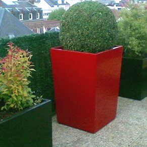 im1 Pot pyramidal IMAGE'IN en fibre ciment sur mesure