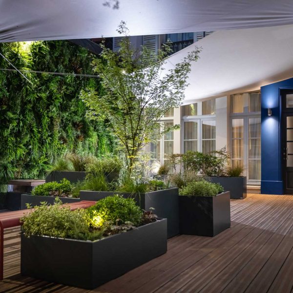 Jardinière-sur-mesure-Image’In-en-fibre-ciment-hotel-prince-regent Jardinières sur mesure Image'In en fibre-ciment
