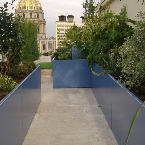 Linéaire-jardinières-Image’In-cloisons-rabaissées-2 Image'In - Grande longueur jardinières filantes en linéaire
