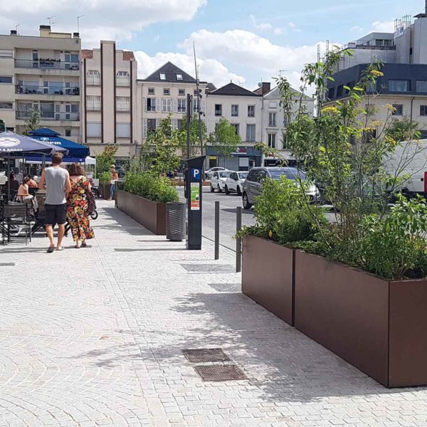 Jardinière sur mesure Bac STEELAB SPA d'ATELIER SO GREEN