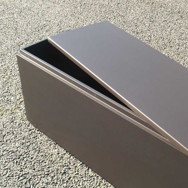 Garden chest – Waterproof aluminium metal sheet cover