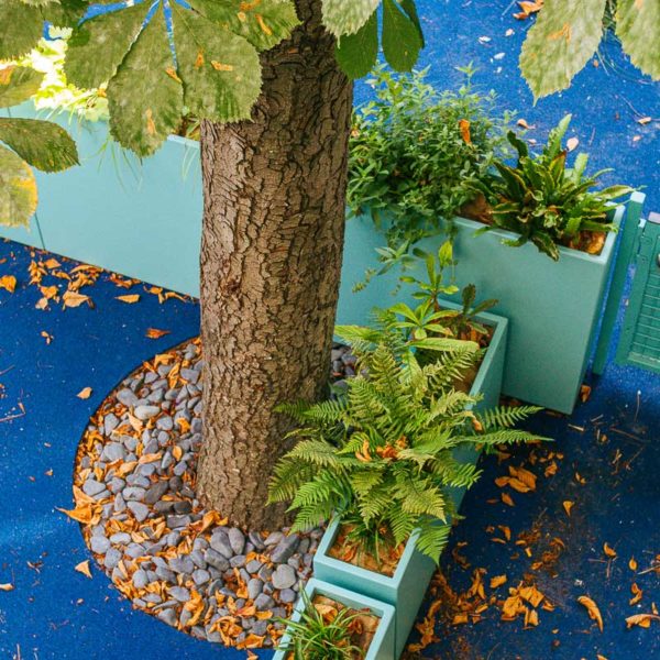 Jardinières-IMAGE’IN-et-Bac-Portillon-STEELAB—Ecole-et-crèche-séparation-espace-3 Séparation d'espaces avec des jardinières fines IMAGE'IN