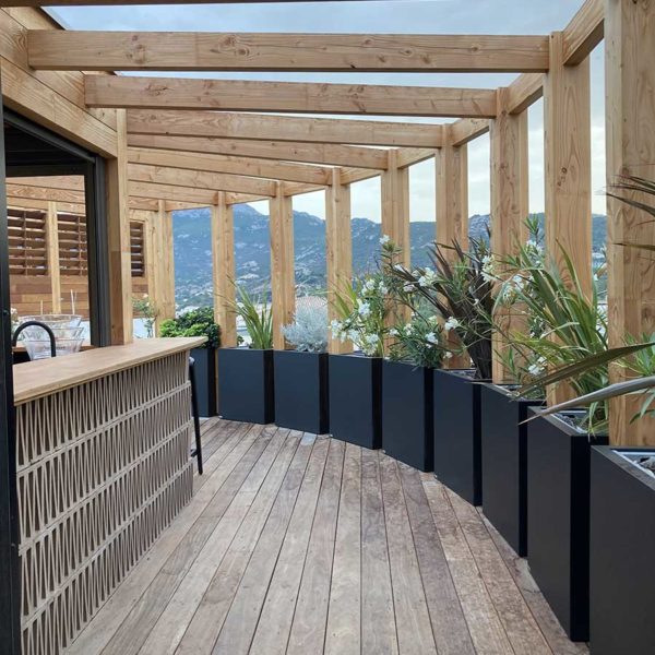 STEELAB SBA metal planters with removable growing tray