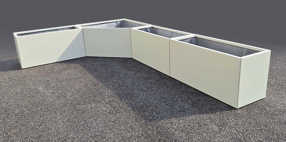 Ensemble de jardinières en angle STEELAB SAA en aluminium assemblé