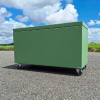 Coffre de rangement extérieur étanche avec roulettes freinées STEELAB