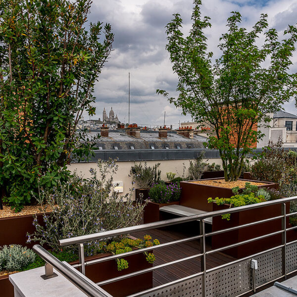 Ensembles Jardinieres et bancs STEELAB SAS Opéra Victoire 4 Ensembles Jardinieres et bancs STEELAB SAS Opéra Victoire