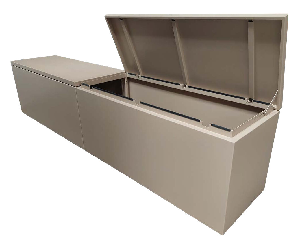 Très grand coffre étanche pour l'extérieur, fabriqué sur mesure en tôlerie aluminium STEELAB