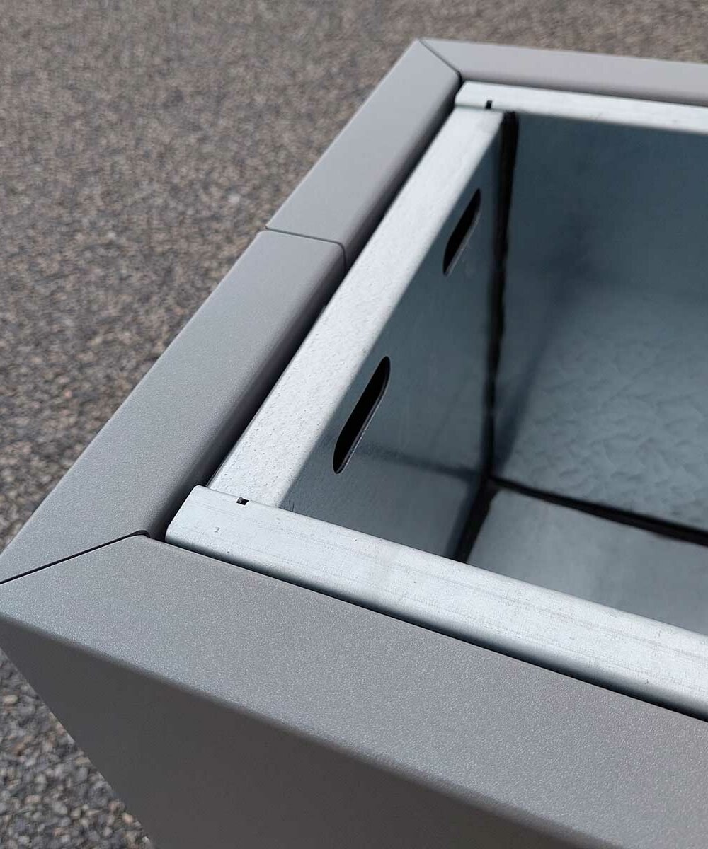 Zoom finition - Jardinières avec Bacs de cultures amovibles - Gamme STEELAB SBA-L