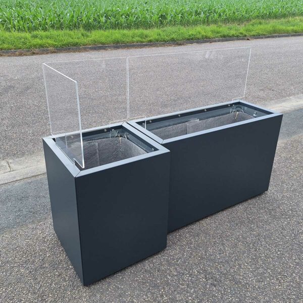 STEELAB-SPA—RL—PMMA-3 STEELAB SPA Jardinières avec écran pare vent