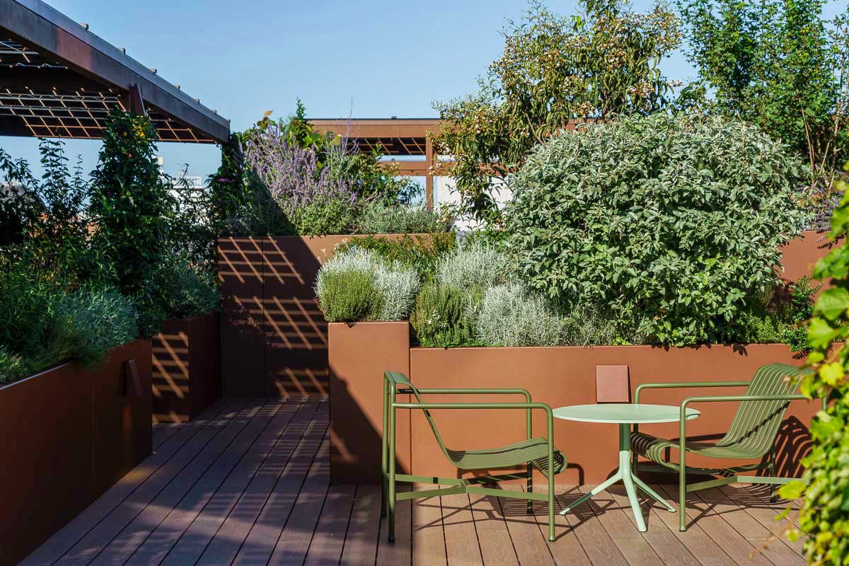 Jardinières sur mesure en aluminium de la marque STEELAB de chez ATELIER SO GREEN